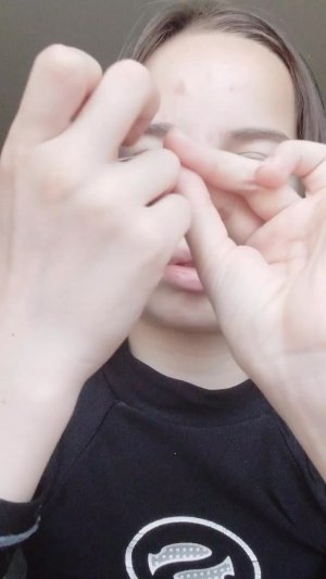 делаю маникюр 💗