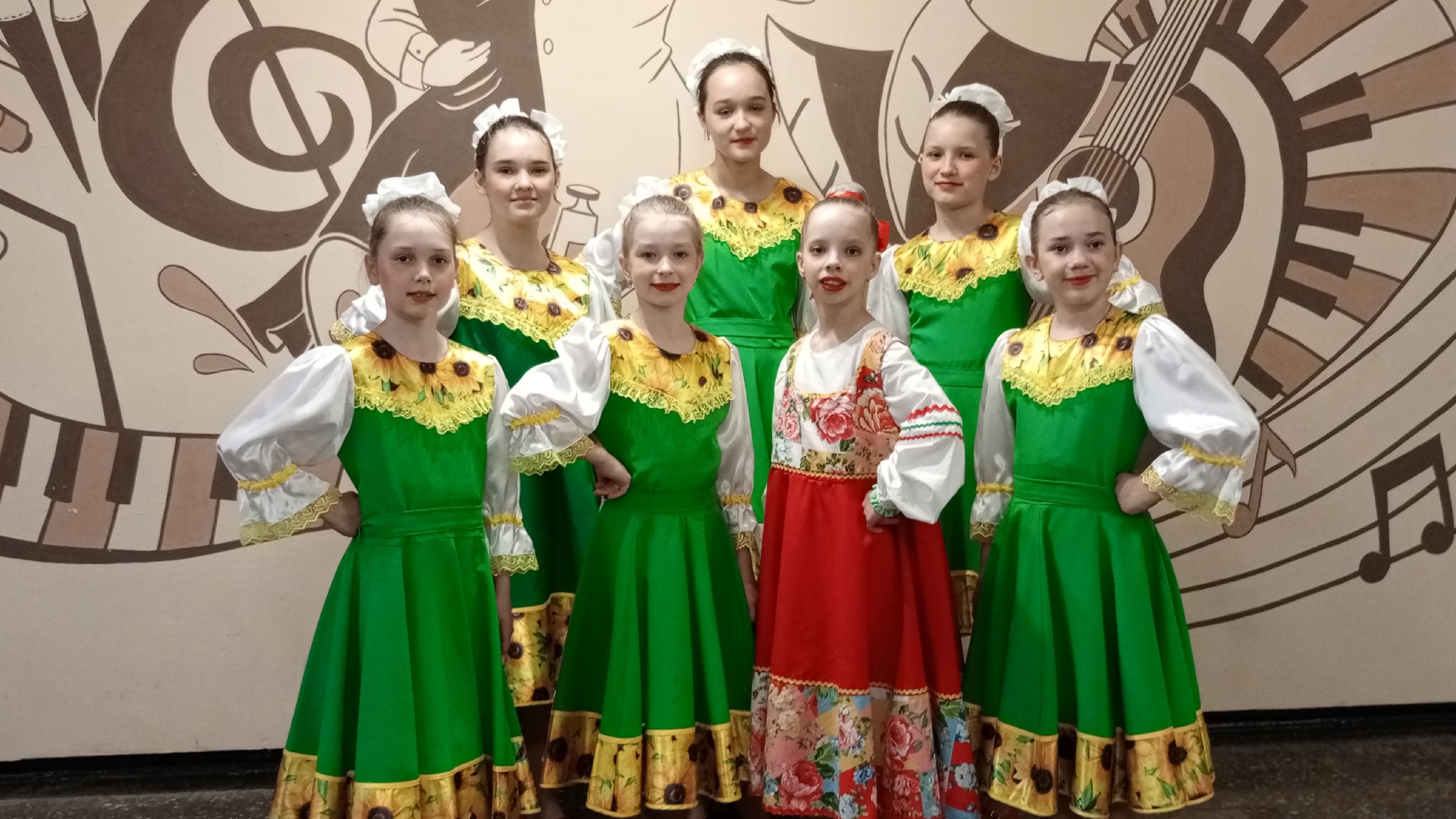 23-05-2026💐Ромашка,василёк 💐выступление девочек