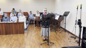 сестра Вера - Любит лишь Христос безмерно