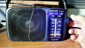 Радиоприемник Panasonic RF-2400D: Тестируем FM и средневолновый диапазоны  #обзортехники