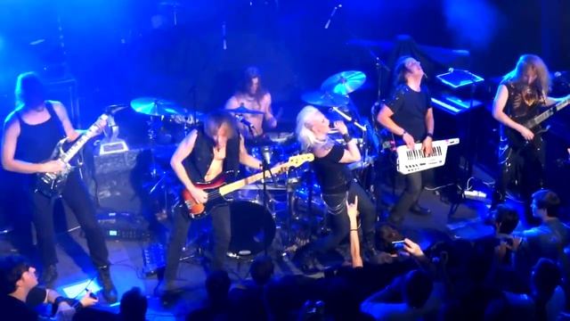 BATTLE BEAST - Let It Roar _ Out On The Streets @ PARIS - Le Divan Du Monde - Sept 26, 2013 смотреть онлайн