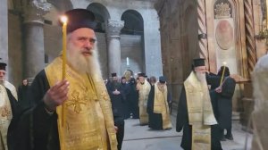Крестный ход вокруг Кувуклии - Праздник Явление на Небе Креста Господня в Иерусалиме