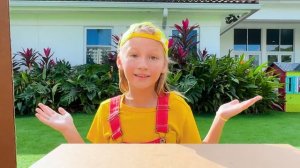 Алиса продает сладкие туфельки! Веселые истории для детей