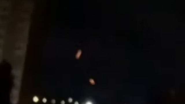 Сегодня ночью около 15 баллистических ракет были выпущены по Киеву. (2/5) смотреть онлайн