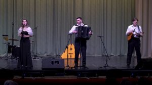 «Огней так много золотых» (К. Молчанов - Н. Доризо). Исп. Арина Силина и Иван Адыбаев Новосибирск
