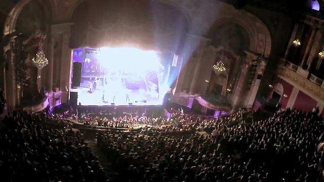 Dream Theater - Dream Theater - Strange Deja Vu (Live From The Boston Opera House) смотреть онлайн
