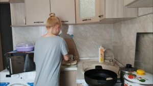 Пюре, котлеты и красивая Мася 😄