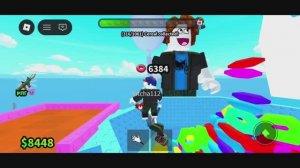 Кормлю великана пончиками с молоком Roblox