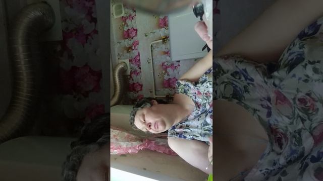 ОБЖОРА Б.ФРОСЯ,ЕСТ И ЕСТ смотреть онлайн
