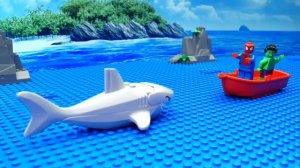 Игра в кальмара  Lego-Видео против динозавра и акулы