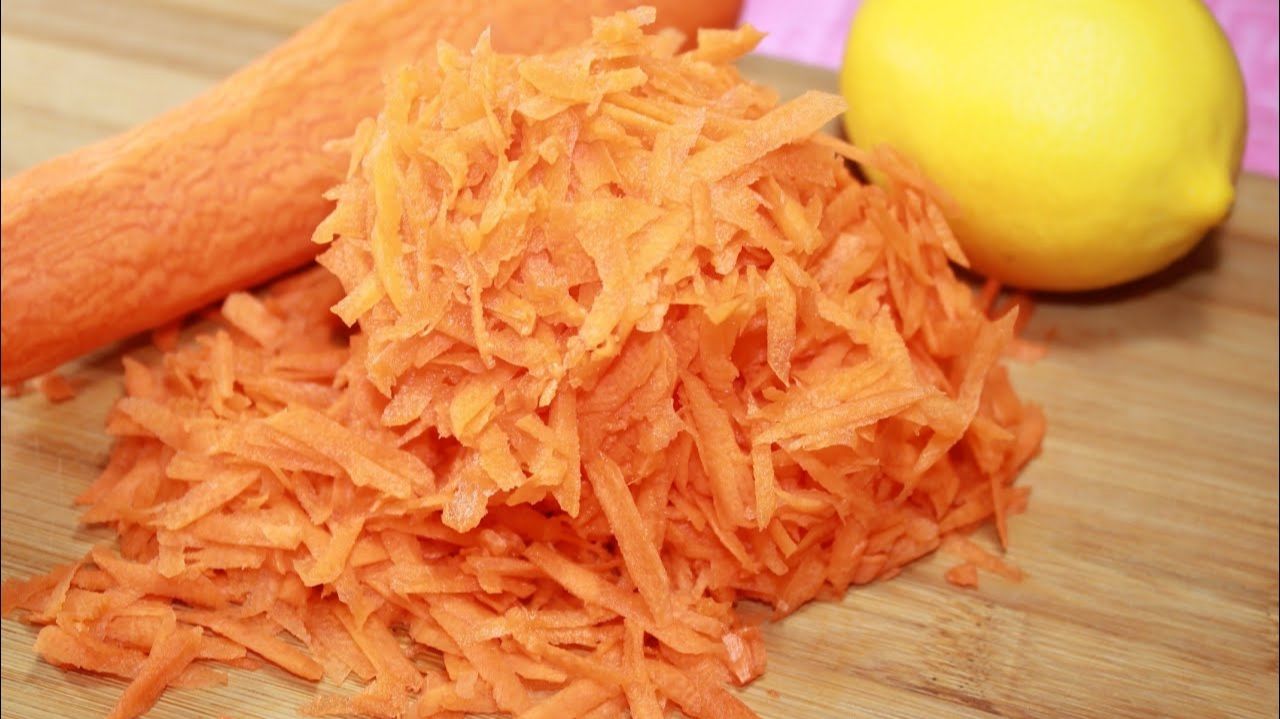 Думаете это просто натертая морковь? Вы удивитесь как вкусно получилось. смотреть онлайн