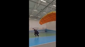 Отрабатываем взлёты и посадки, даже, во время дождя и ветра ...