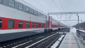 Электровоз эп1м с рейсом Москва Адлер