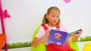 Алиса хочет быть хорошей сестрой Лео и другие забавные истории для детей