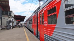 ЭТ2М-112 уезжает со станции Химки
