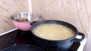 Борщ и Пампушки с чесноком / высадила Капусту / переселение цыплят