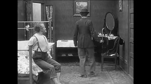 Необыкновенно затруднительное положение Мэйбл/ Mabel's Strange Predicament (1914) — Рождение Бродяги