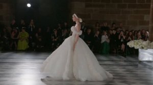 Показ свадебной коллекции Giambattista Valli 2024