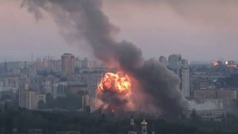 Россия обратилась с призывом к людям в столице сопредельного государства бегите смотреть онлайн