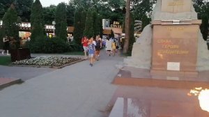 Слава героям освободителям. Мемориал Геленджик