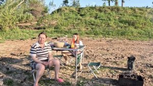 Выезд на природу с девочками/еда на мангале/рыбалка/Лафстайл