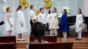 «Сороконожки» муз. М. Славкина, сл. В. Орлова