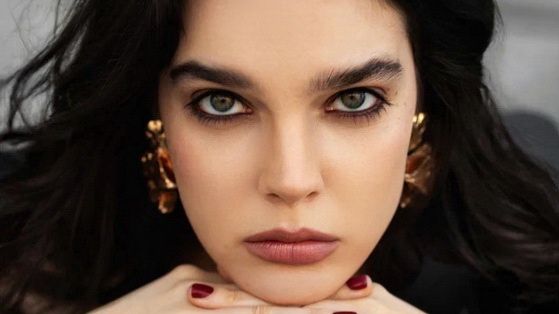 Визитка Мандрик Кристина смотреть онлайн