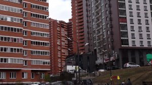 ТОРГОВЫЙ РАЗВОРОТ: ПРЕДПРИНИМАТЕЛИ МАССОВО УХОДЯТ ИЗ ЦЕНТРА В СПАЛЬНЫЕ РАЙОНЫ