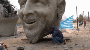 Самую высокую скульптуру Лионеля Месси возводят в Аргентине