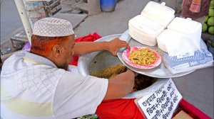 Самый дешевый бирьяни с курицей и яйцом в стиле чатгайя – уличная еда Бангладеш