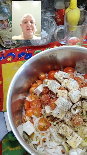 Салатик с кальмаром