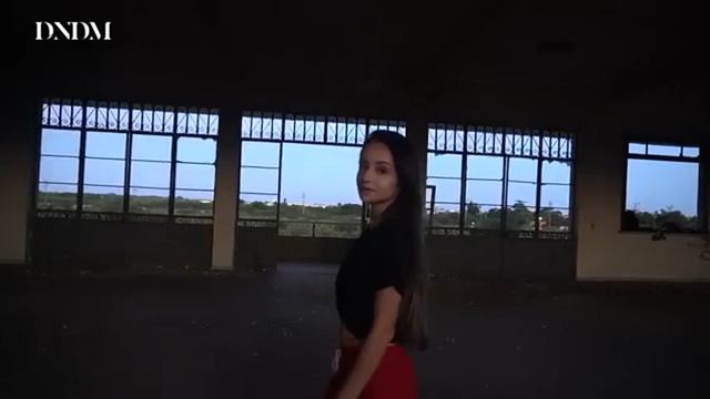 DNDM Mr. Salama - Pretty_Girl_Or_.mp4 смотреть онлайн