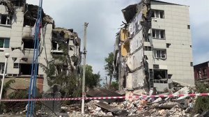 В ЛНР - второй день траура по погибшим во время атаки киевского режима на колледж в Старобельске.