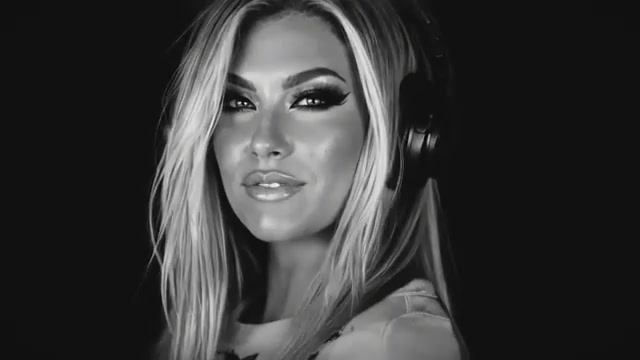 Skyla Reeze — I Don't Wanna Say Sorry