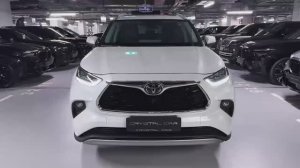 Toyota Highlander 2026 обзор