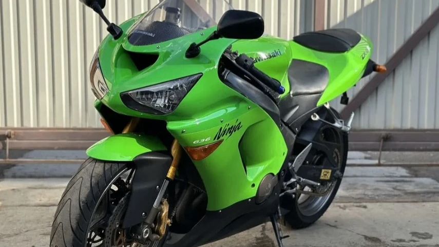 Kawasaki ZX-6R Ninja, 2006, 31 170 км смотреть онлайн