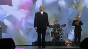 Любовь бывает первой Дятлов Сергей
