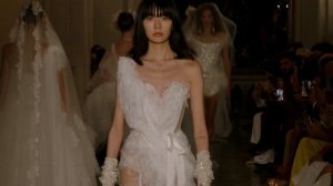 Показ свадебной коллекции Vivienne Westwood 2025
