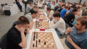 Захарцов Владимир (GM 2495) - Казюра Кирилл (2240)