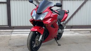 Honda VFR 800, 2002, 45 000 км