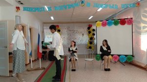 Сценка выпускников