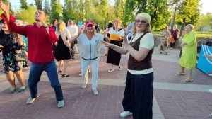 24 мая.Горько плакала ива....