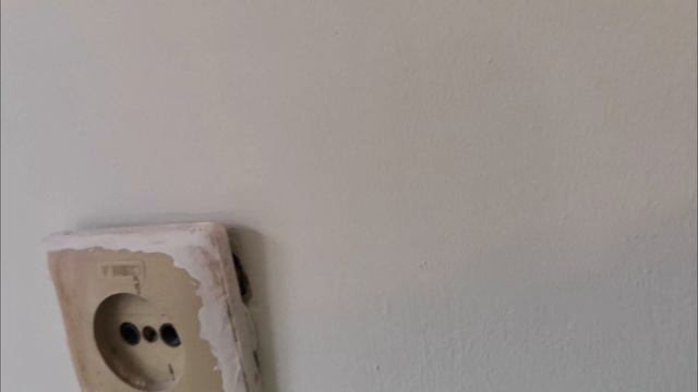 Замена розеток и выключателей