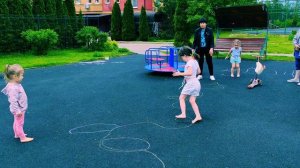 2026.05.23. По ниточке, по линии бежим, бежим, бежим ...