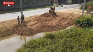 Start New Project! Cement Mixer Truck Driver Falling Down a Slope Technical Bulldozer Crean 80Ton
