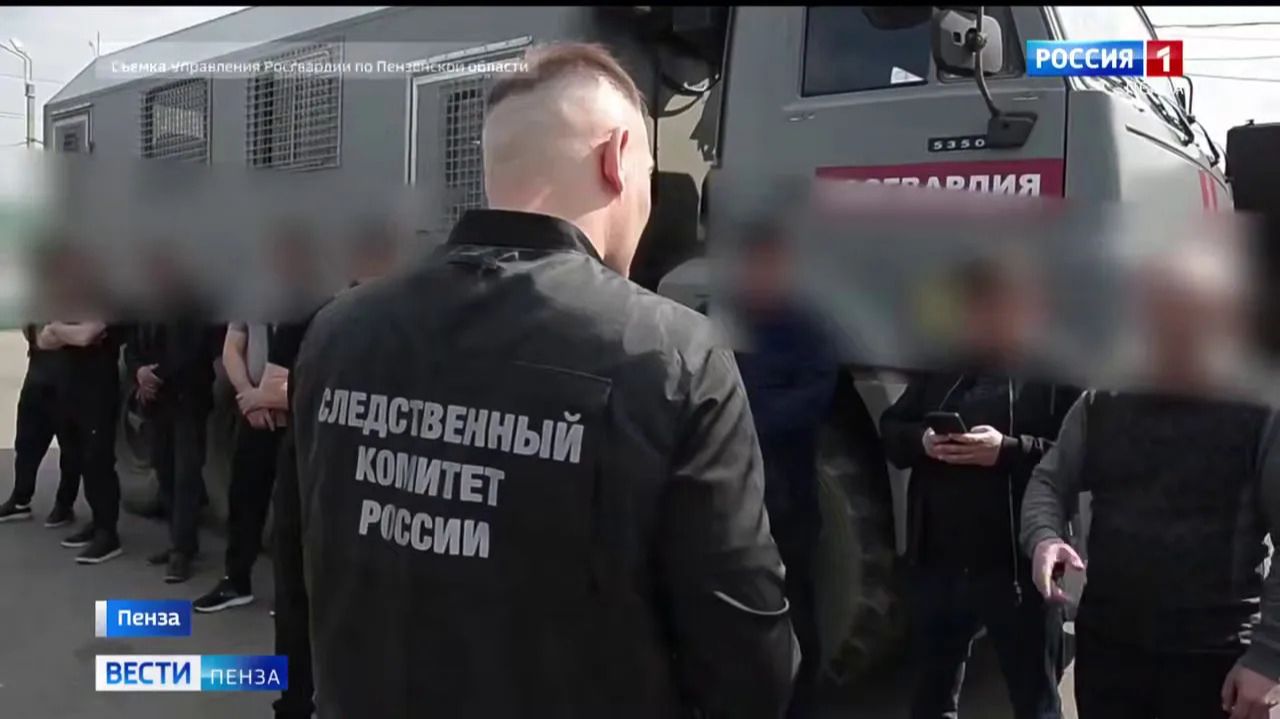 Военные следователи СК России при силовой поддержке бойцов Росгвардии провели очередной рейд смотреть онлайн