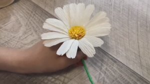 Поделки ко дню защиты детей! Роза из ленты! Бабочка из Лепестков! Ромашки из Гофр-бумаги!
