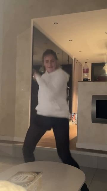 COOLCLIPS_271_подписывайся смотреть онлайн