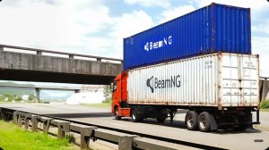 Грузовики против мостов 11 футов 8 дюймов в BeamNG Drive!