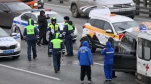 Смяло, как консервную банку: на трассе «Холмогоры» столкнулись 13 машин